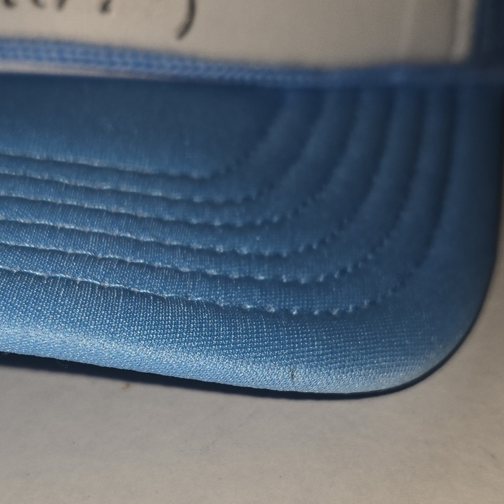 1989 Taylor Swift Blue and White Trucker Hat - Picture 3 of 6